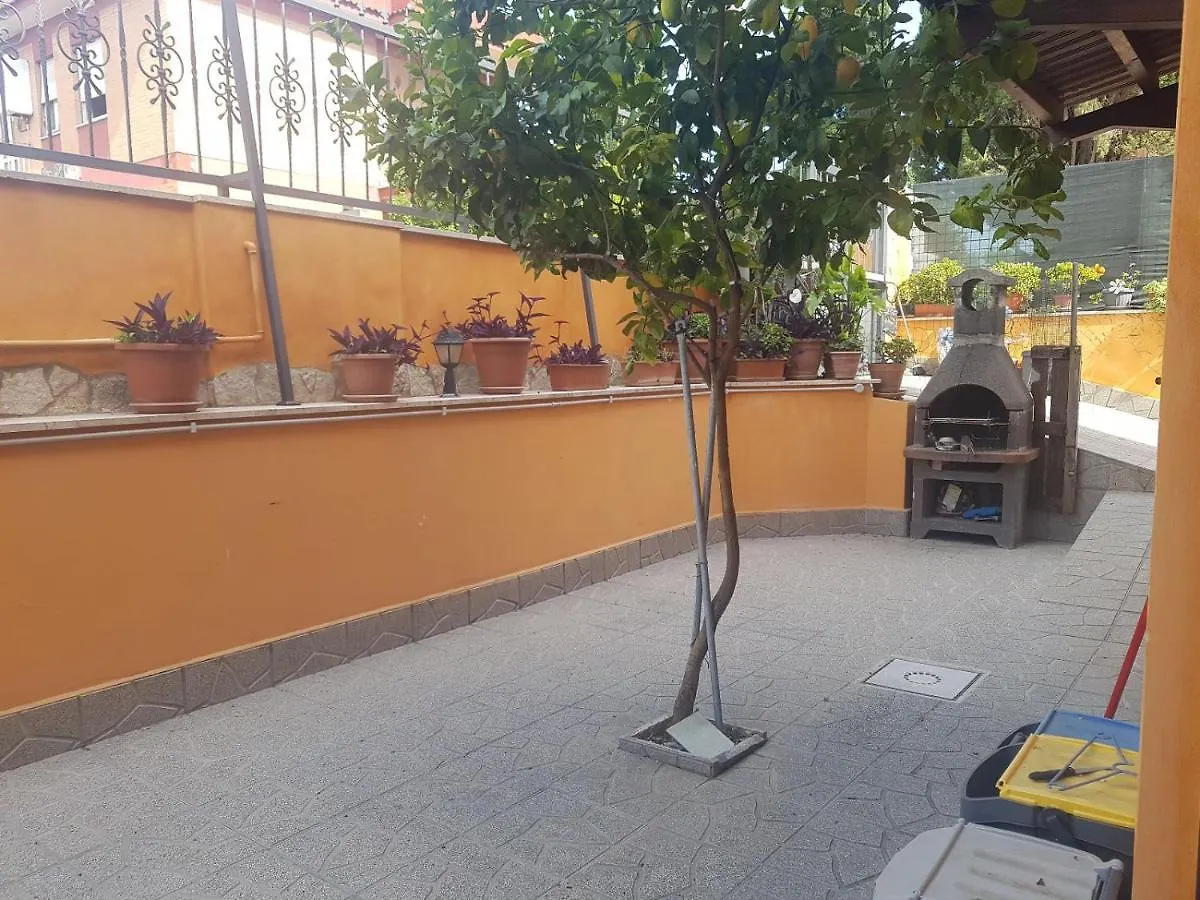 Guest House Affitta Camere Acilia