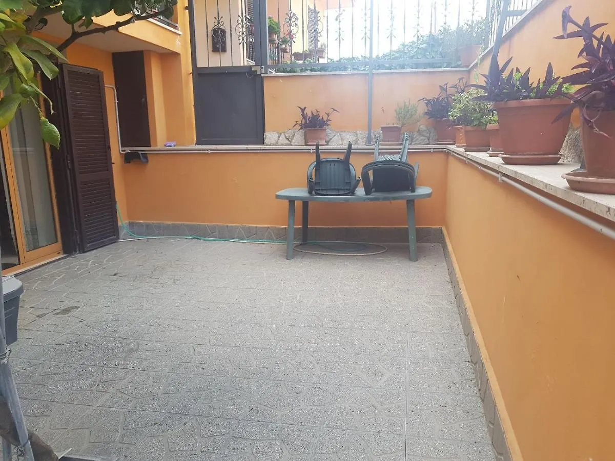Guest House Affitta Camere Acilia Italy