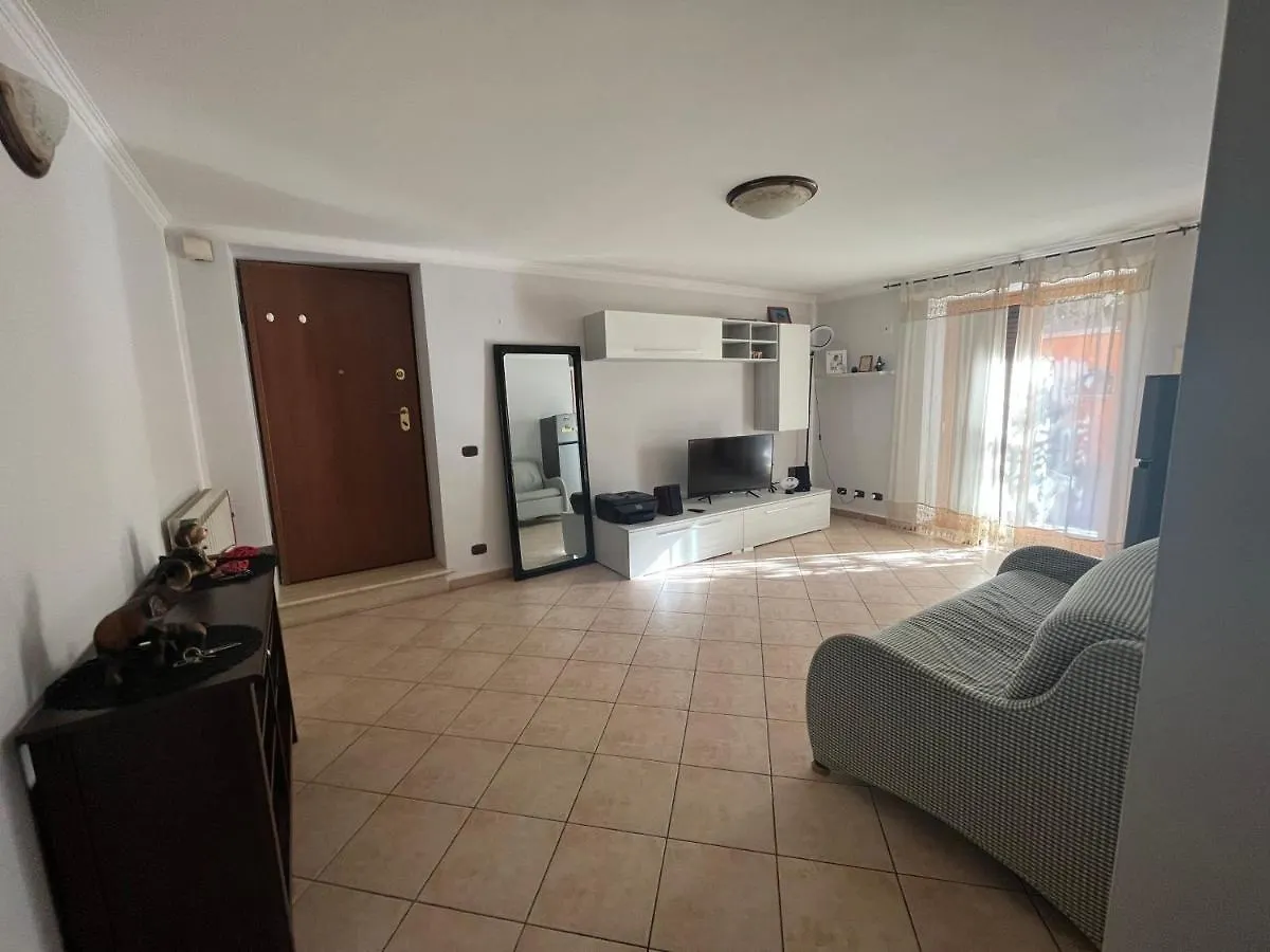 Guest House Affitta Camere Acilia 0*,  Italy